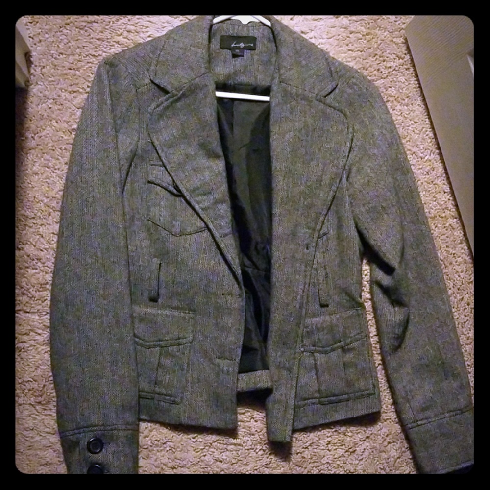 Gray Jacket. Forever 21. Medium.